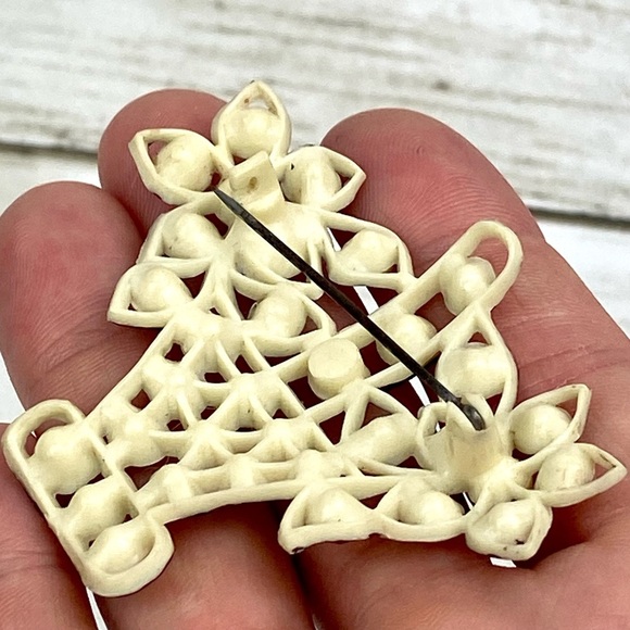 VINTAGE Celluloid Orange Rhinestone Enameled Flower Brooch Bouquet Pin - Picture 3 of 5